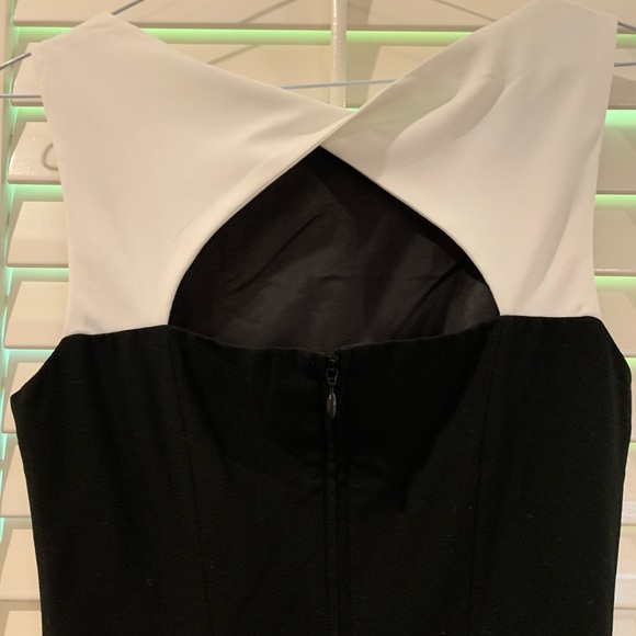 H&M Black Dress with White Back Cut-out - Picture 8 of 9